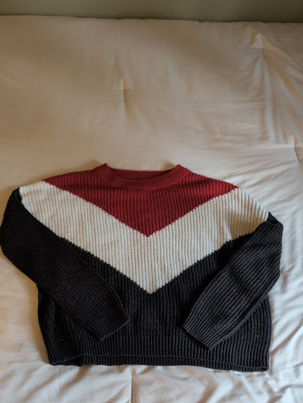 Ambiance Apparel Red Black White Chevron Colorblock Sweater Size M